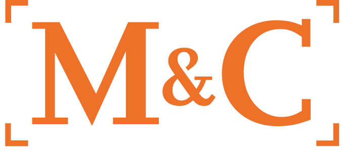 Logotipo M&C. Cerrajería. en Zaragoza